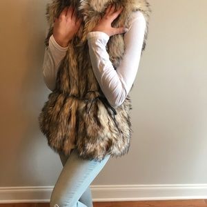 Super Cute Fur Vest Coat-NWT